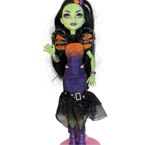 Monster High G1 Casta Fierce Green Witch Singer Mattel Fashion Doll - Picture 1 of 5